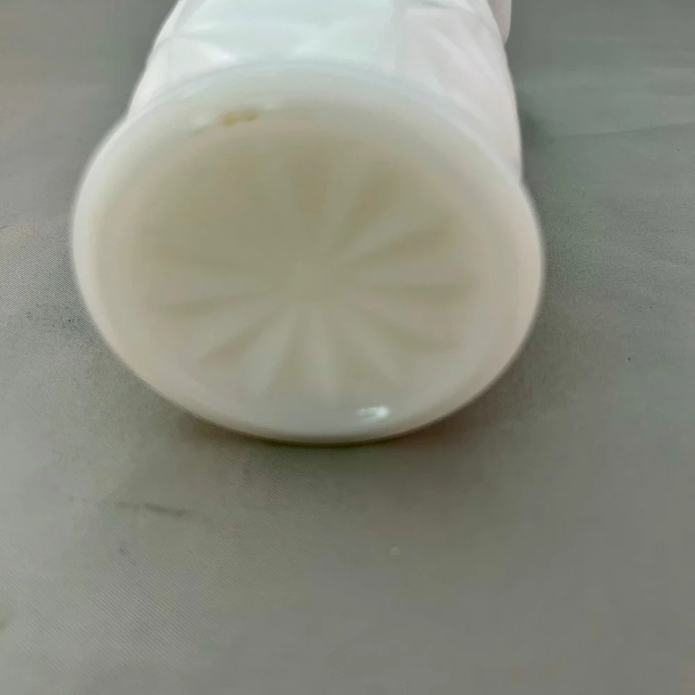 Hazel-Atlas Milk Glass Vase Small White Excellent Starburst Scalloped Rim 5.5 in